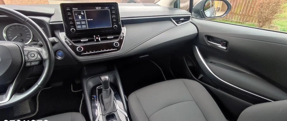 Toyota Corolla cena 75000 przebieg: 176813, rok produkcji 2019 z Kórnik małe 154